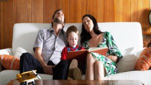 Τι δεν σου λέει κανείς πριν γίνεις γονιός