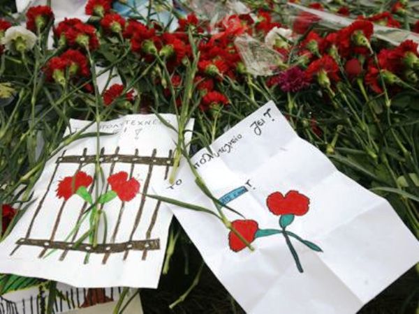 Σήμερα δεν έχουμε χούντα καλή μου