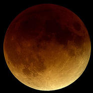 Το "Ματωμένο Φεγγάρι" του Ιουλίου και πώς θα το εξηγήσουμε στα παιδιά