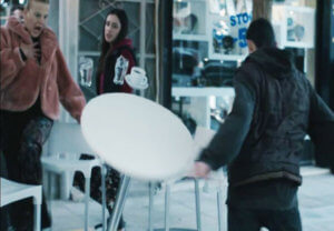 «Ο αδερφός μου» Το συγκλονιστικό βίντεο που δείχνει την οργή ενός παιδιού