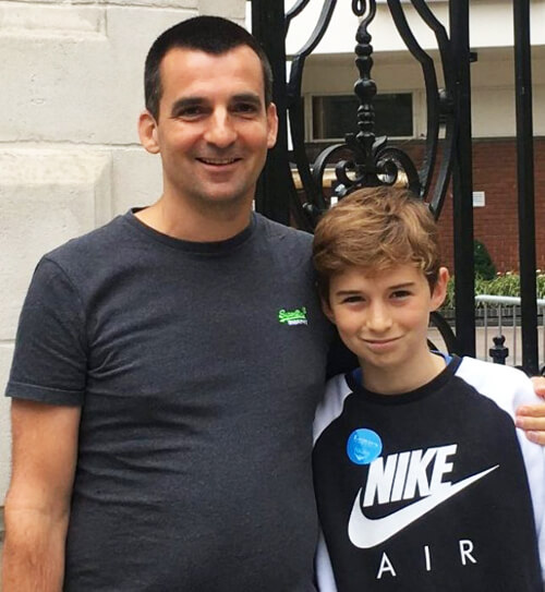 Μπαμπάς εφηύρε app για να κλειδώνει το κινητό των παιδιών αν δεν απαντήσουν